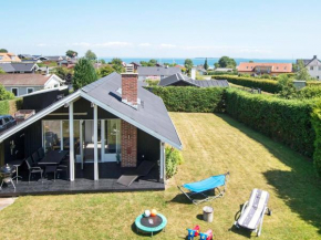 Three-Bedroom Holiday home in Hejls 21